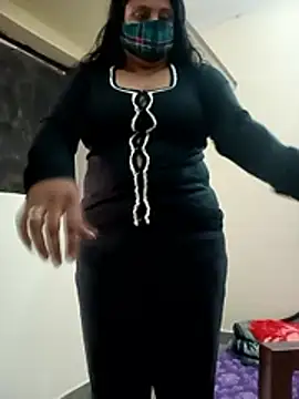 Shikha-mehra7 online show from 11-24-25, 07:19