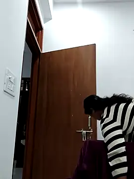 Shikha-mehra7 online show from 02-12-26, 04:23