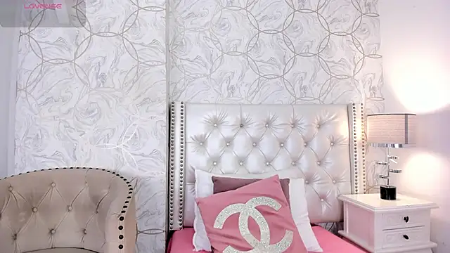 amara rousse online show from 02-09-26, 11:41