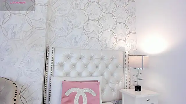 amara rousse online show from 01-08-26, 11:27