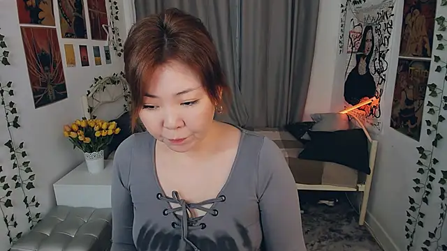 Snapshot of nazu_chan chatting on 10-10-25, 11:11 nazu chan online show from 10-10-25, 11:11