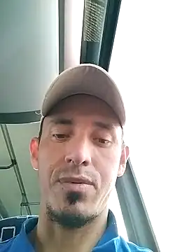 JuanD vero online show from 10-13-25, 03:13