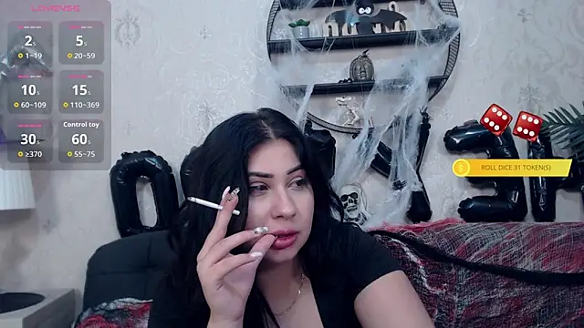 Snapshot of AnaysDivine chatting on 10-22-25, 08:14 AnaysDivine online show from 10-22-25, 08:14