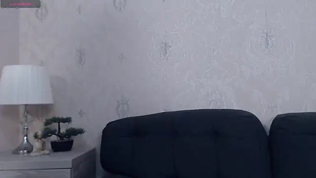 Snapshot of AnaysDivine chatting on 10-06-25, 03:19 AnaysDivine online show from 10-06-25, 03:19