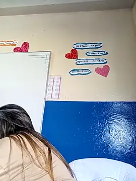 Snapshot of -AngelNova- chatting on 02-06-26, 01:40 -AngelNova- online show from 02-06-26, 01:40