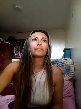 Snapshot of -AngelNova- chatting on 02-05-26, 09:21 -AngelNova- online show from 02-05-26, 09:21