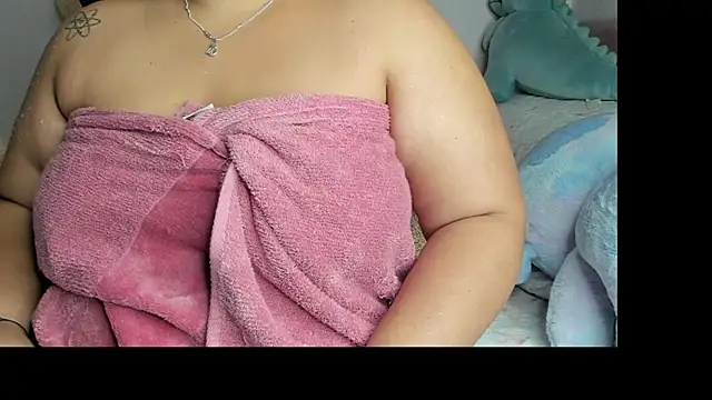 Snapshot of kendra_lil_evill chatting on 09-19-25, 10:08 kendra lil evill online show from 09-19-25, 10:08