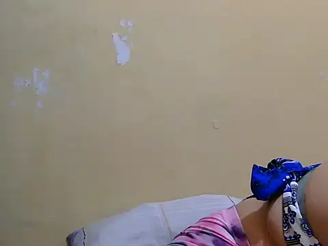 pretty jana07 online show from 11-18-25, 09:45