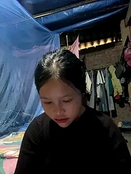 O o UwU o O online show from 11-12-25, 08:18