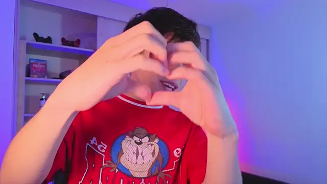 onlinenico online show from 10-06-25, 08:09