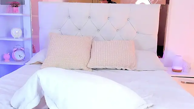 Sam Deivis online show from 03-06-26, 04:40