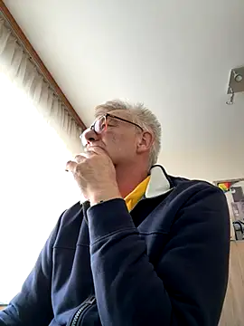 randyandy67 online show from 12-04-25, 01:54