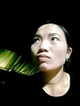 Snapshot of ngan-cute chatting on 09-14-25, 05:08 ngan-cute online show from 09-14-25, 05:08