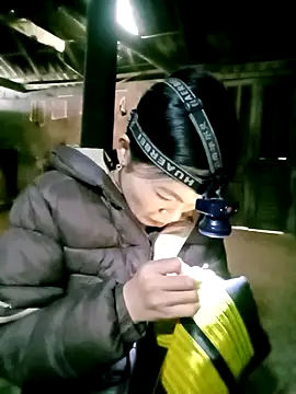 Snapshot of ngan-cute chatting on 02-03-26, 06:22 ngan-cute online show from 02-03-26, 06:22