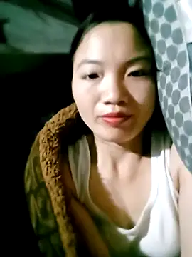 Snapshot of ngan-cute chatting on 10-14-25, 03:18 ngan-cute online show from 10-14-25, 03:18