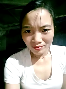Snapshot of ngan-cute chatting on 10-08-25, 02:02 ngan-cute online show from 10-08-25, 02:02