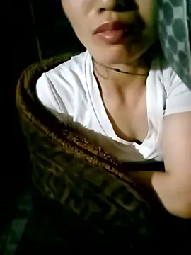 Snapshot of ngan-cute chatting on 10-22-25, 02:00 ngan-cute online show from 10-22-25, 02:00