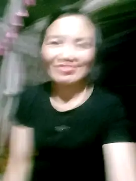Snapshot of ngan-cute chatting on 10-17-25, 01:24 ngan-cute online show from 10-17-25, 01:24