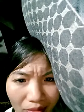 ngan-cute online show from 12-17-25, 02:44