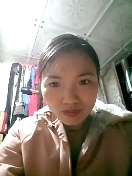 ngan-cute online show from 11-05-25, 01:20