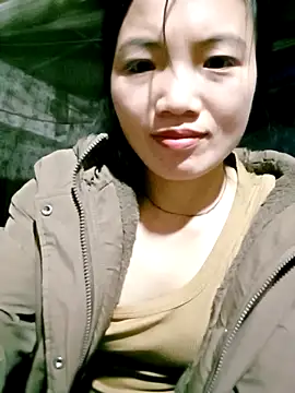 ngan-cute online show from 11-18-25, 01:54