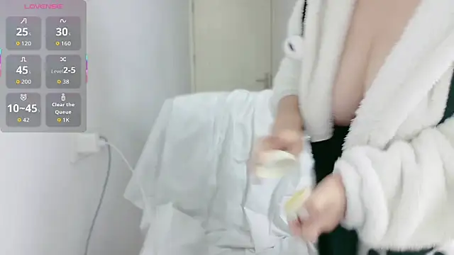 E-cup2 online show from 11-13-25, 11:58