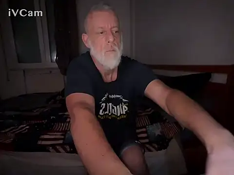 Snapshot of Pigna16PSRN chatting on 02-26-26, 04:45 Pigna16PSRN online show from 02-26-26, 04:45