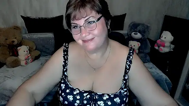 Bela Lana  online show from 10-15-25, 05:21