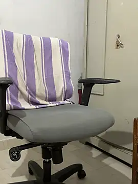 Vineeth3906 online show from 06-20-26, 10:09