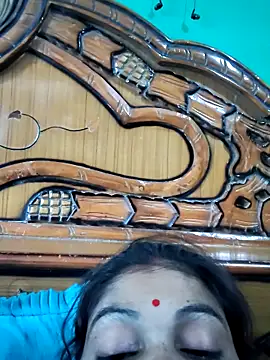 Kavya hot online show from 12-18-25, 08:19