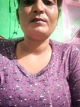 Kavya hot online show from 11-18-25, 01:14