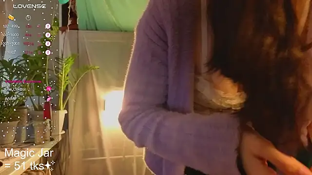 Snapshot of HoneyLem0n chatting on 09-22-25, 03:45 HoneyLem0n online show from 09-22-25, 03:45