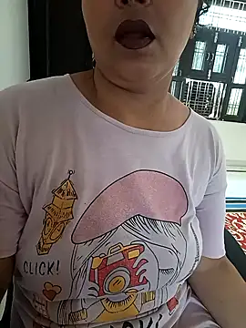 Snapshot of angel_ridhi chatting on 09-23-25, 04:30 angel ridhi online show from 09-23-25, 04:30