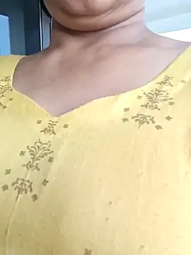 Snapshot of angel_ridhi chatting on 09-14-25, 11:32 angel ridhi online show from 09-14-25, 11:32