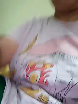 Snapshot of angel_ridhi chatting on 10-11-25, 01:39 angel ridhi online show from 10-11-25, 01:39