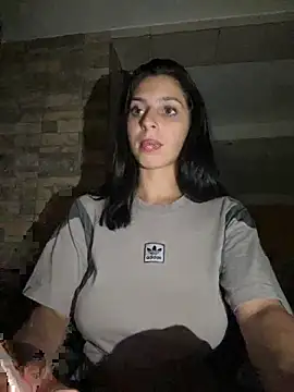 Laraa201 online show from 10-16-25, 09:23