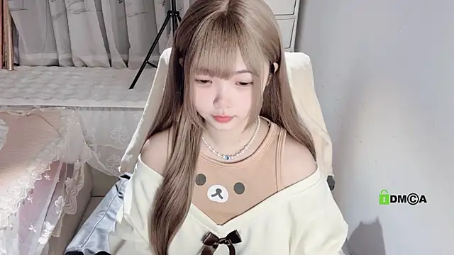 liuruyuan888 online show from 04-04-26, 09:43