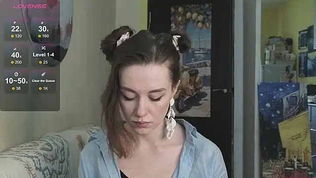 SkyHelen online show from 04-15-26, 07:03