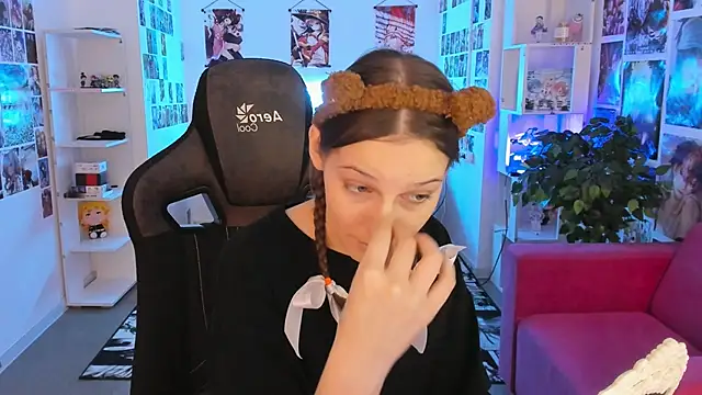 JenniferKiim online show from 02-21-26, 08:38