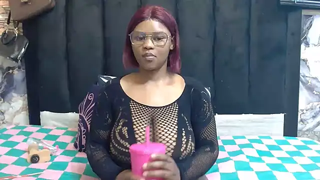 SexyBaddieXXX online show from 06-11-26, 04:37