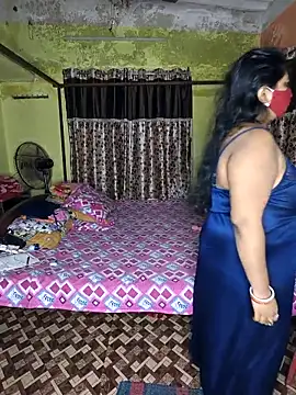 Smile-quien online show from 11-30-25, 10:16