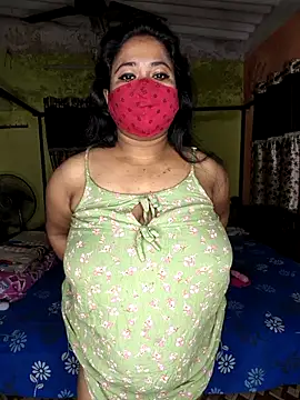 Smile-quien online show from 11-28-25, 04:01