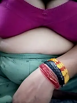 Snapshot of Rakhi_sawant143 chatting on 10-07-25, 04:52 Rakhi sawant143 online show from 10-07-25, 04:52