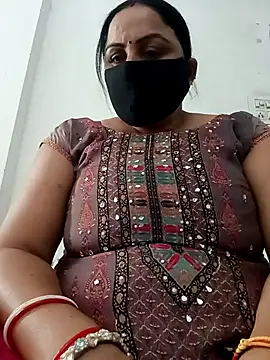 Rakhi sawant143 online show from 11-10-25, 07:13