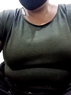 Rakhi sawant143 online show from 02-18-26, 04:21