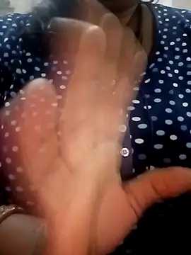 Rakhi sawant143 online show from 01-18-26, 04:54