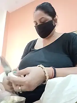 Rakhi sawant143 online show from 06-10-26, 03:19