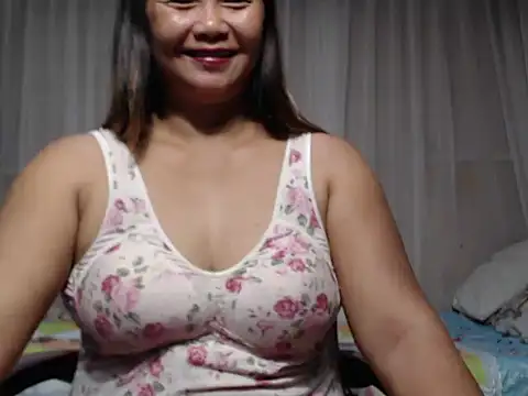 FelisitaG online show from 04-17-26, 10:56