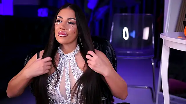 CataleyaSyrene online show from 10-31-25, 08:49