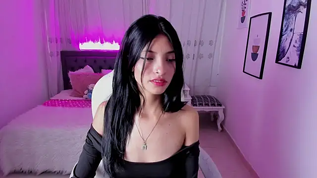 Snapshot of Mia_Clay1 chatting on 11-15-25, 08:13 Mia Clay1 online show from 11-15-25, 08:13